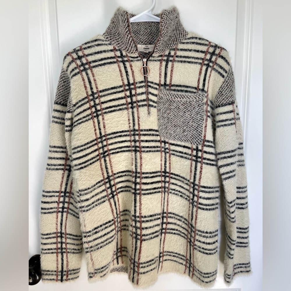 Women's Entro Super Soft Fuzzy‎ Quarter Zip Plaid Pullover Sweater Medium